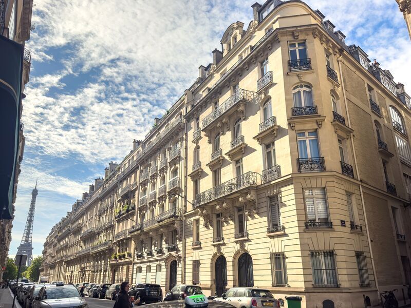 Office in Paris for lease Building Photo- Image 1 of 23