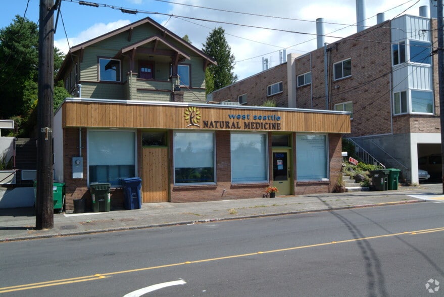 3256 California Ave SW, Seattle, WA for sale - Building Photo - Image 2 of 23