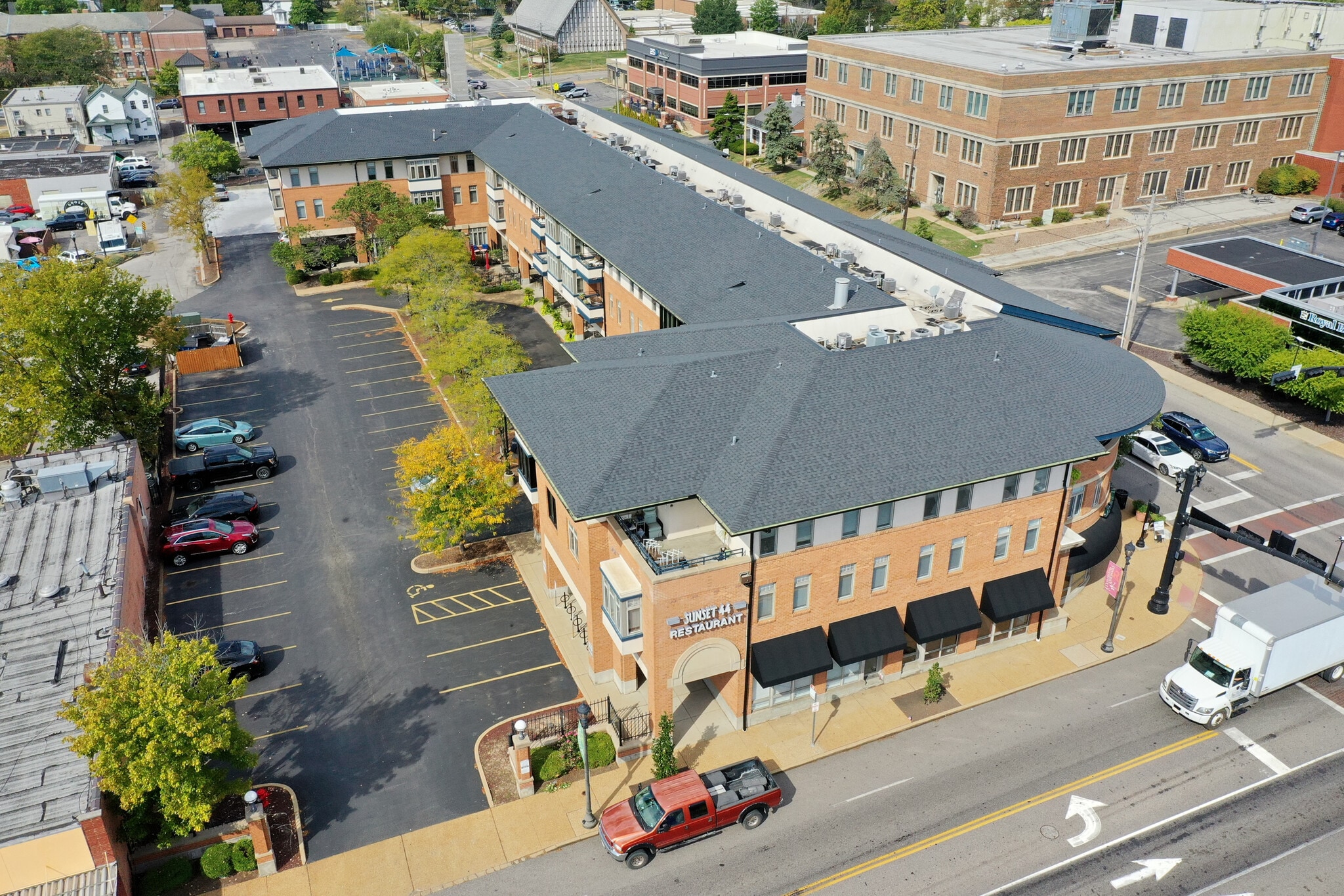 249 N Kirkwood Rd, Saint Louis, MO for lease Interior Photo- Image 1 of 4