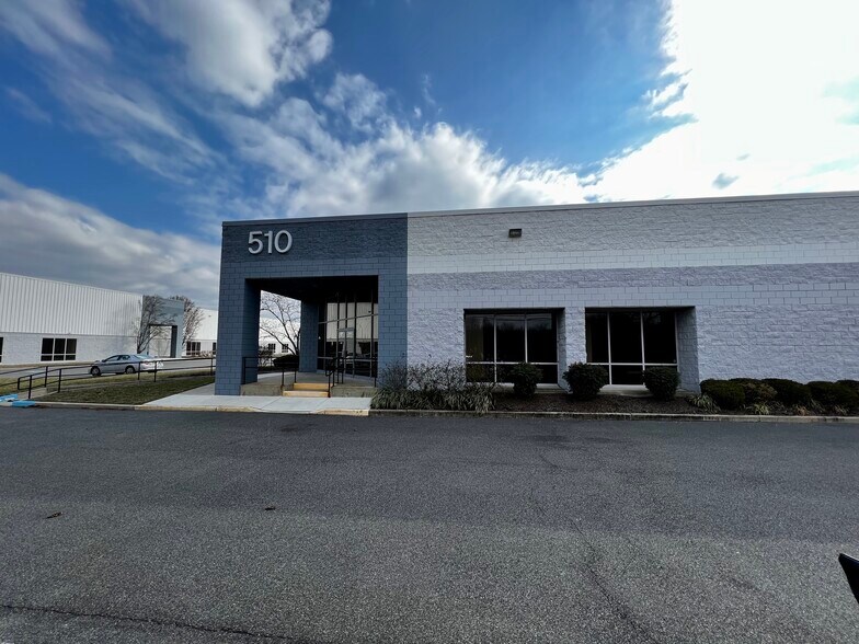 510 Pedricktown Rd, Logan Township, NJ 08085