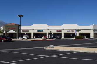 34001-34491 Date Palm Dr, Cathedral City, CA for lease Building Photo- Image 1 of 1