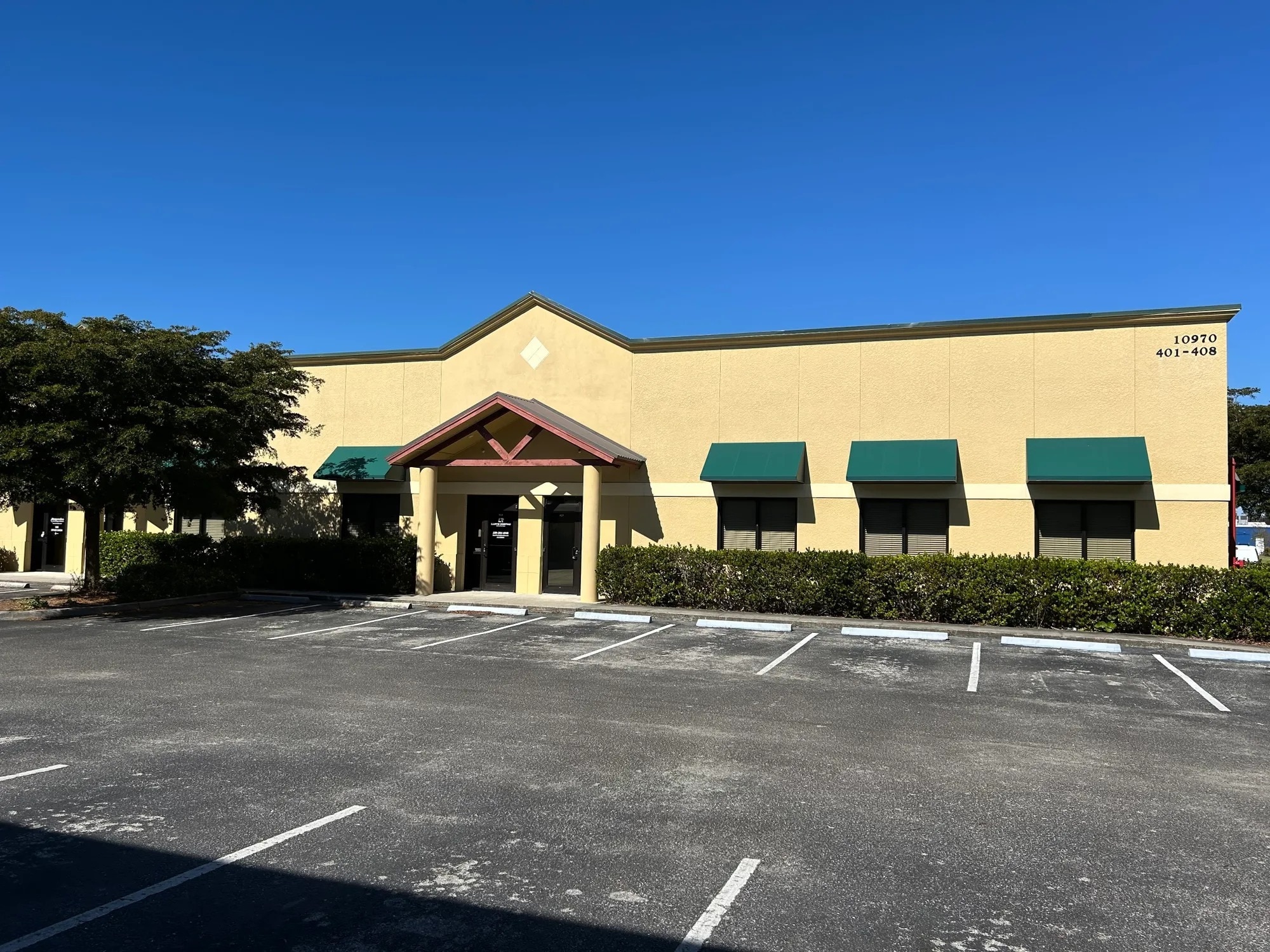 10970 S Cleveland Ave, Fort Myers, FL for sale Primary Photo- Image 1 of 25