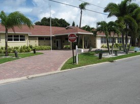Country Day School - Indian Rocks Beach - Duplex Property