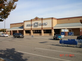 Harborview / North Suffolk Retail 15,200 sf - Drive Through Restaurant