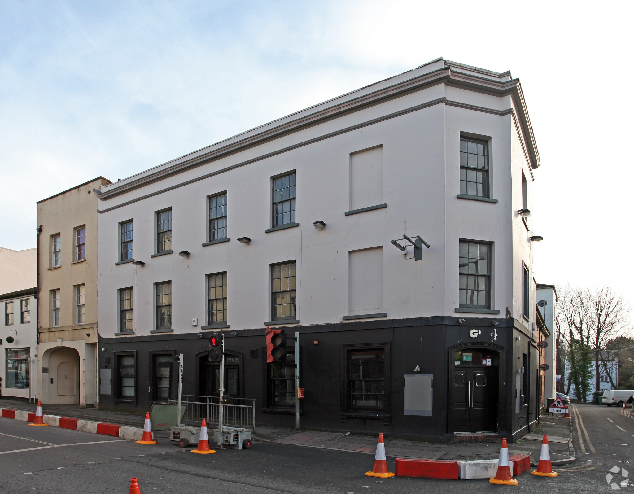 10 Bath Rd, Cheltenham for sale Primary Photo- Image 1 of 1