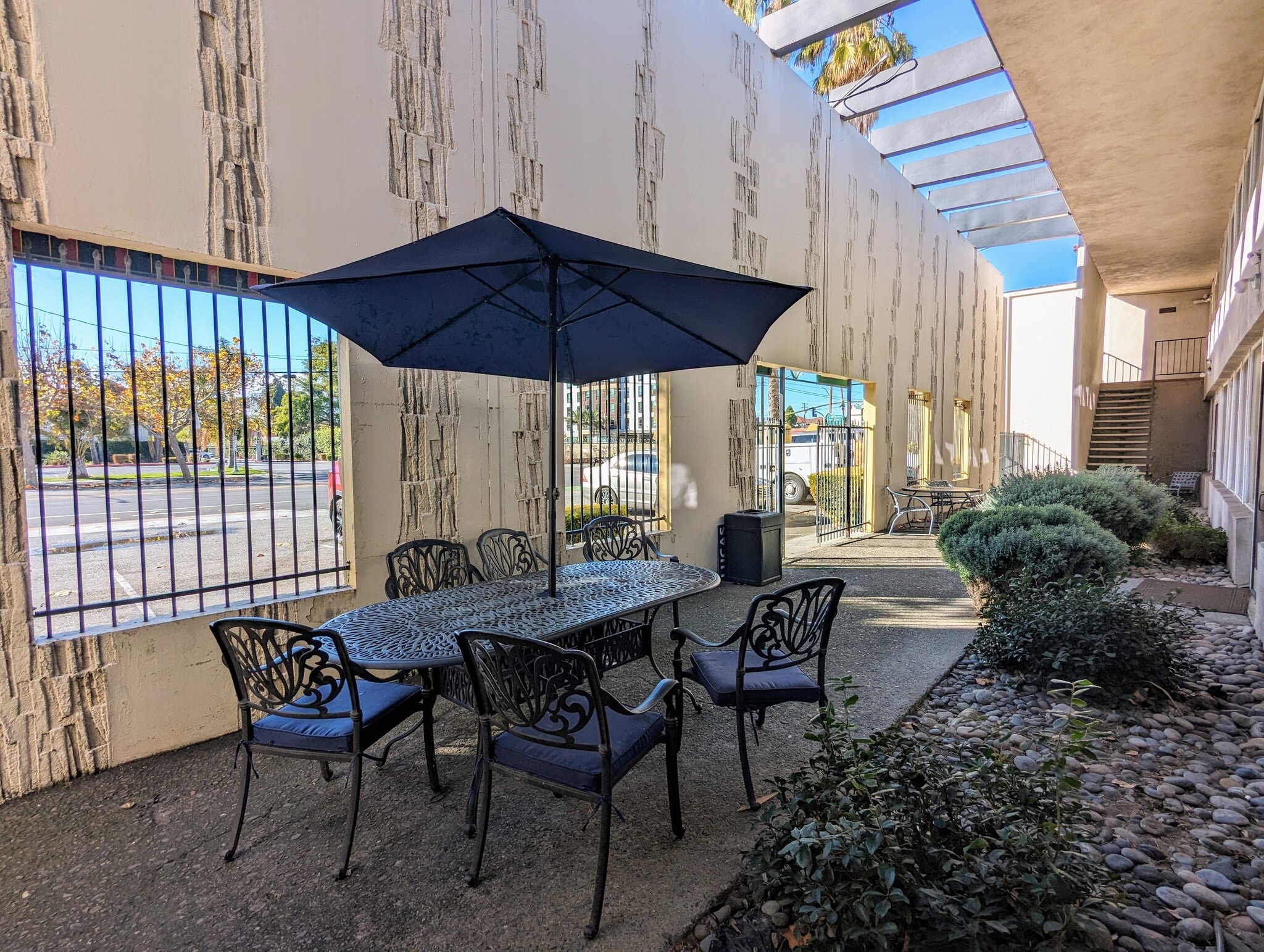 1376 N 4th St, San Jose, CA for sale Interior Photo- Image 1 of 2