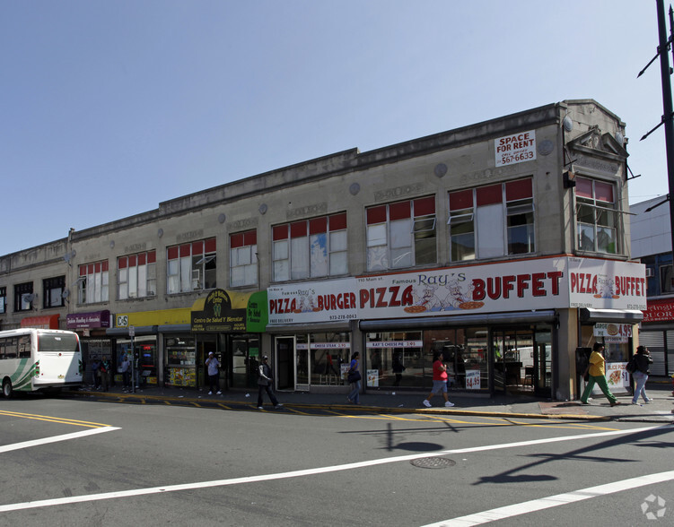 106 Main St, Paterson, NJ for sale - Primary Photo - Image 1 of 1