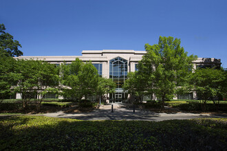 Halcyon Summit Dr, Montgomery, AL for lease Building Photo- Image 2 of 9