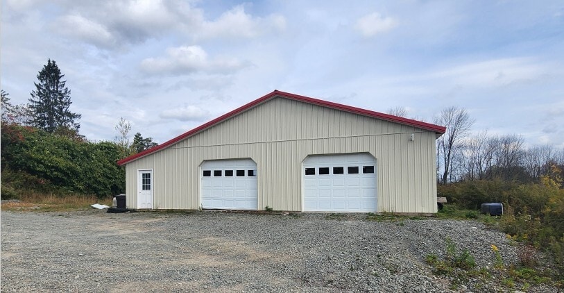 Crosstown Highway portfolio of 4 properties for sale on LoopNet.com - Building Photo - Image 3 of 4