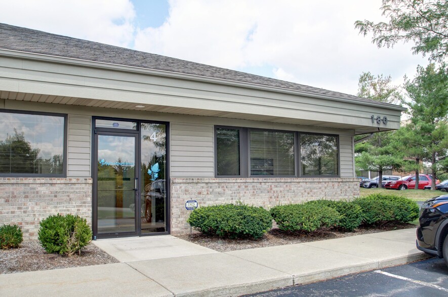 180 Little Lake Dr, Ann Arbor, MI for lease - Building Photo - Image 1 of 13