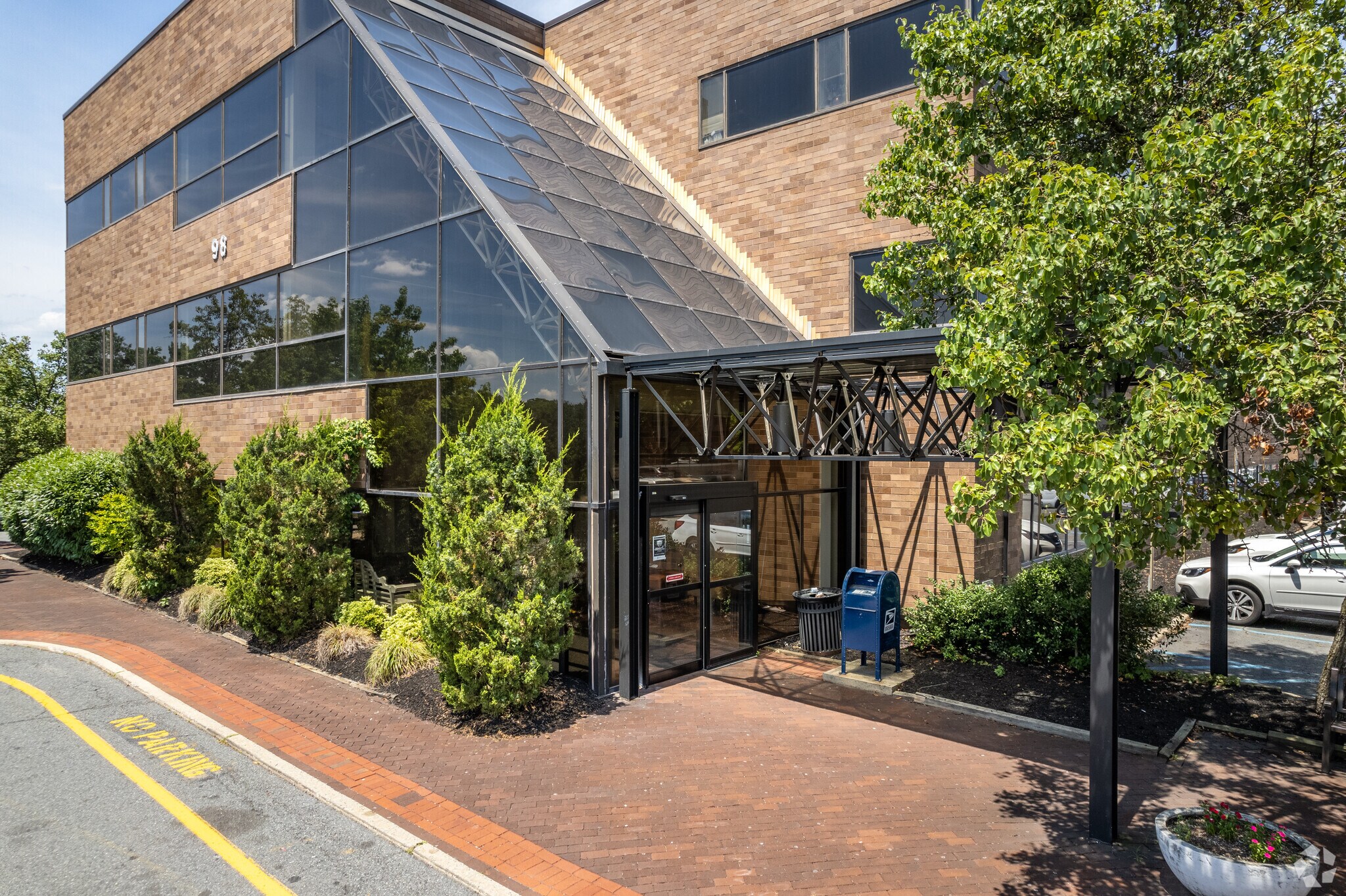 98 James St, Edison, NJ 08820 Mediplex