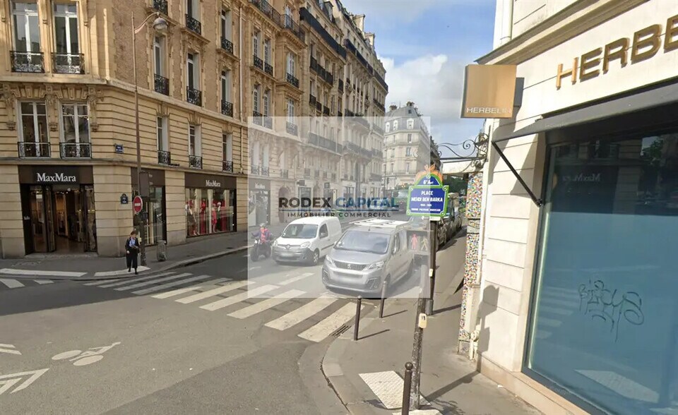 Retail in Paris for lease - Building Photo - Image 3 of 4