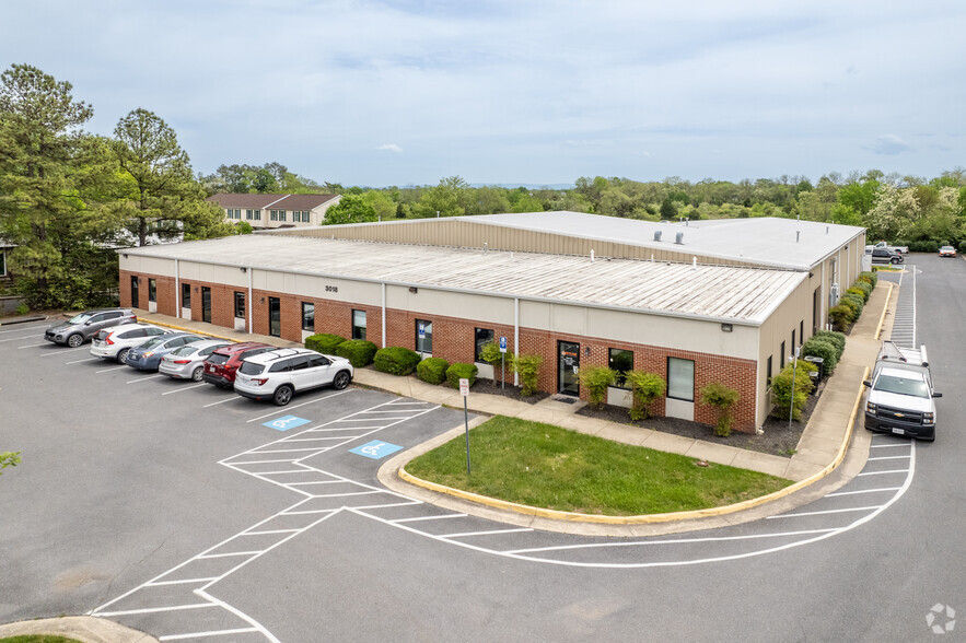 3018 Shawnee Dr, Winchester, VA for lease - Primary Photo - Image 1 of 11