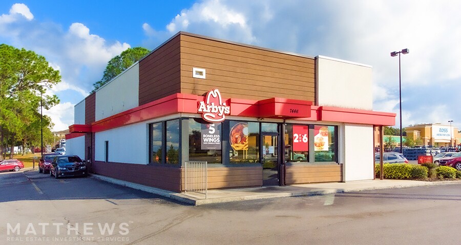 7446 Gall Blvd, Zephyrhills, FL for sale Building Photo- Image 1 of 1