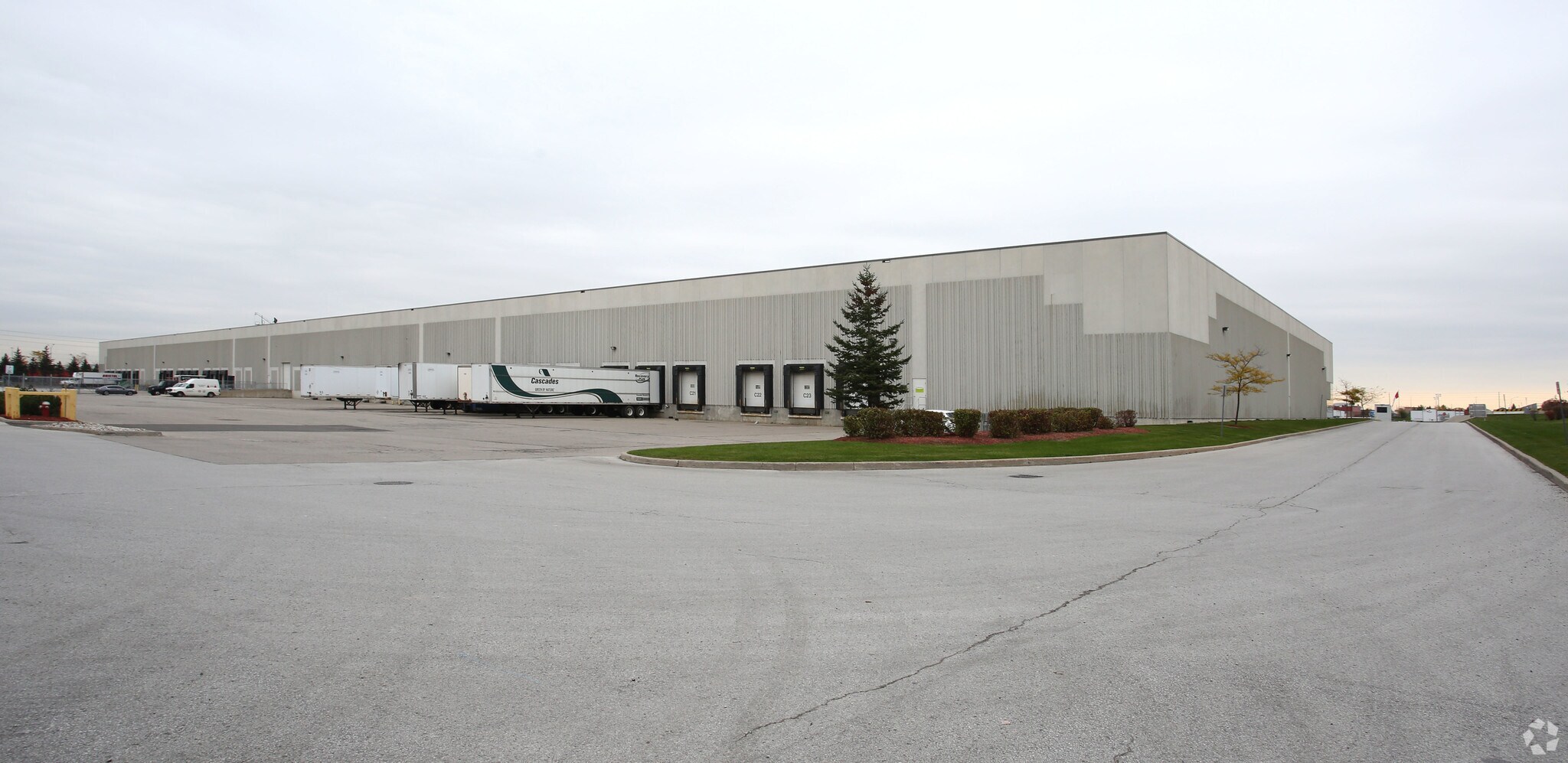 9150 Airport Rd, Brampton, ON L6S 6G1 Industrial for Lease