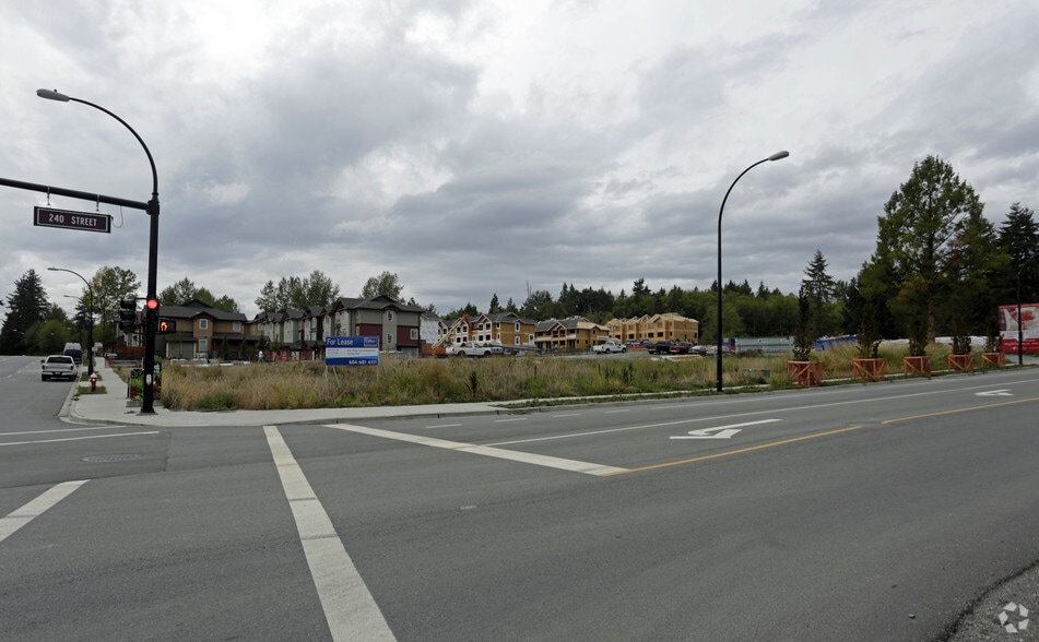 11225 240 St, Maple Ridge, BC for sale - Building Photo - Image 2 of 39