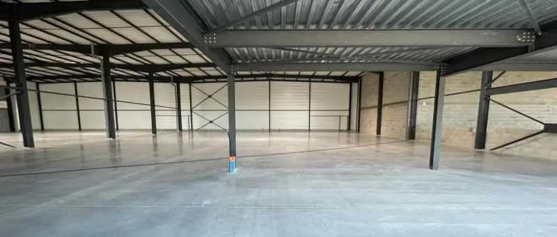 Office in Ambérieux for lease Building Photo- Image 1 of 3