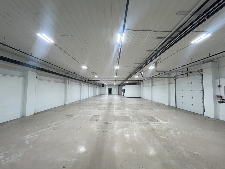 3701 Welsh Rd, Willow Grove, PA for lease - Building Photo - Image 2 of 5