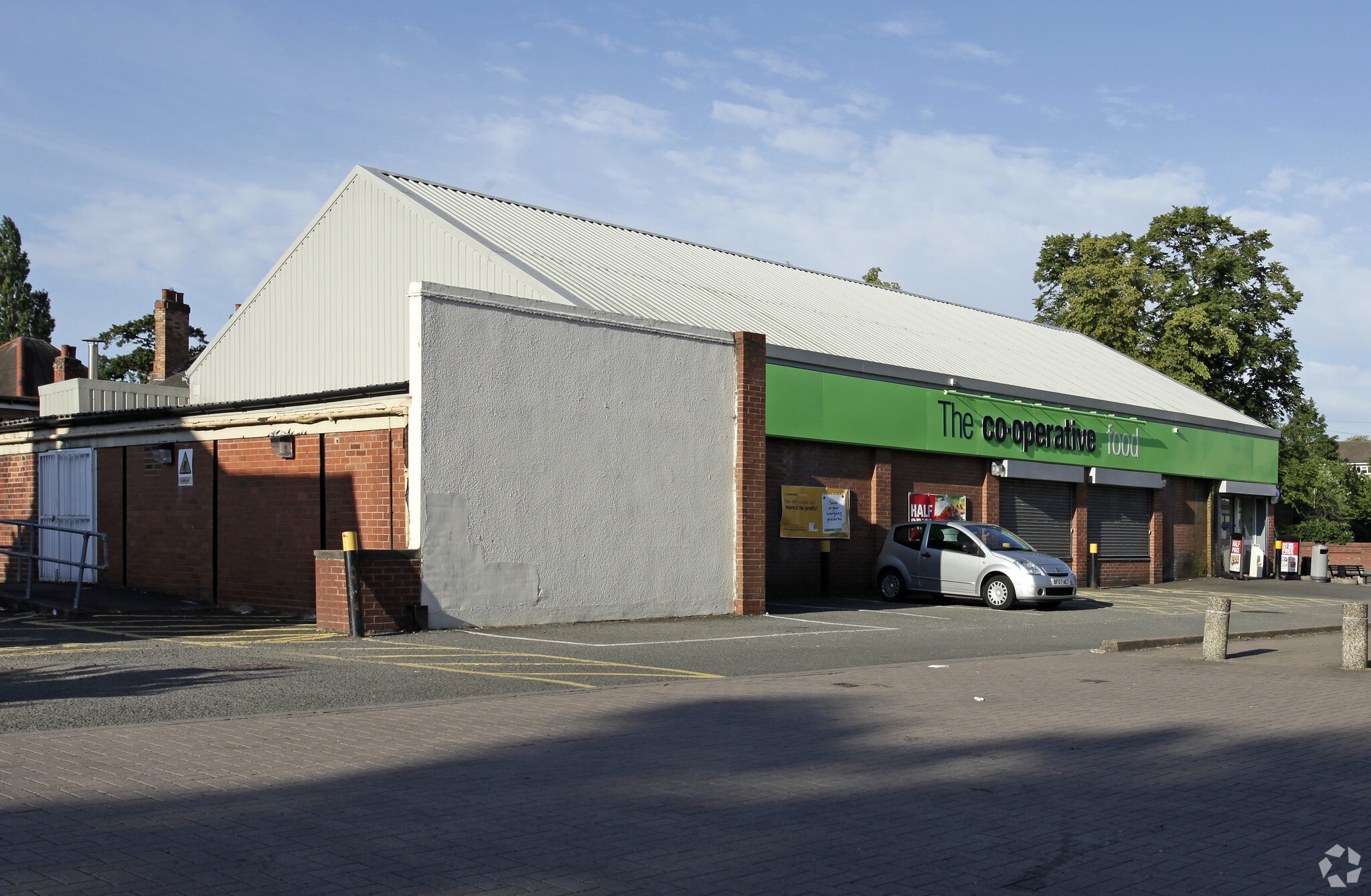 10 Church Ln, Birmingham for sale Primary Photo- Image 1 of 1