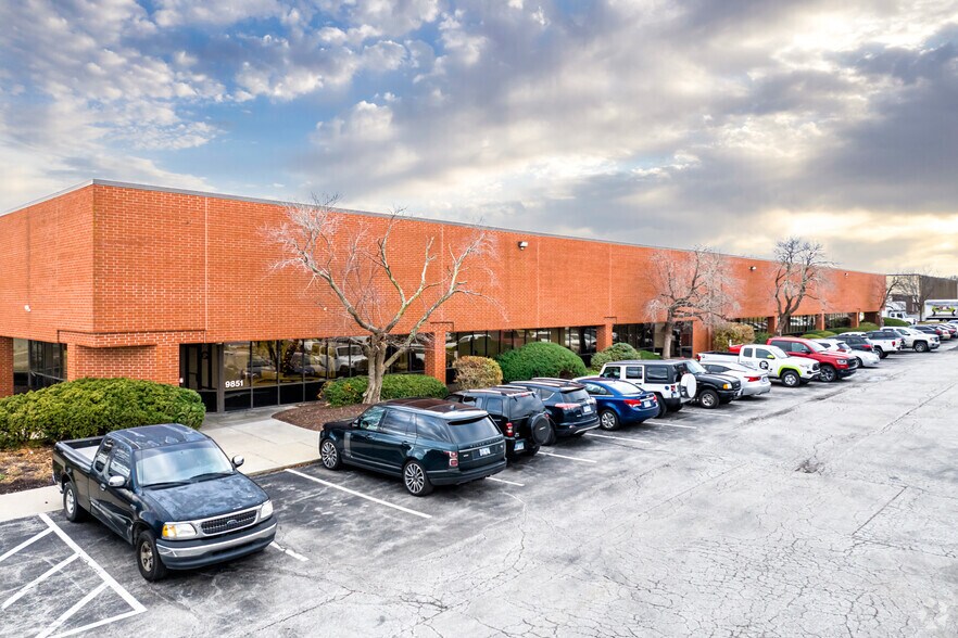 9851-9875 Widmer Rd, Lenexa, KS for lease - Primary Photo - Image 1 of 4