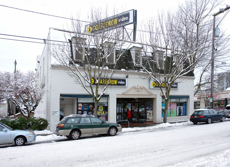 U-District Prime Redevelopment portfolio of 3 properties for sale on LoopNet.com - Building Photo - Image 3 of 5