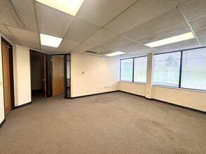 12150-12200 E Briarwood Ave, Centennial, CO for lease Interior Photo- Image 2 of 7