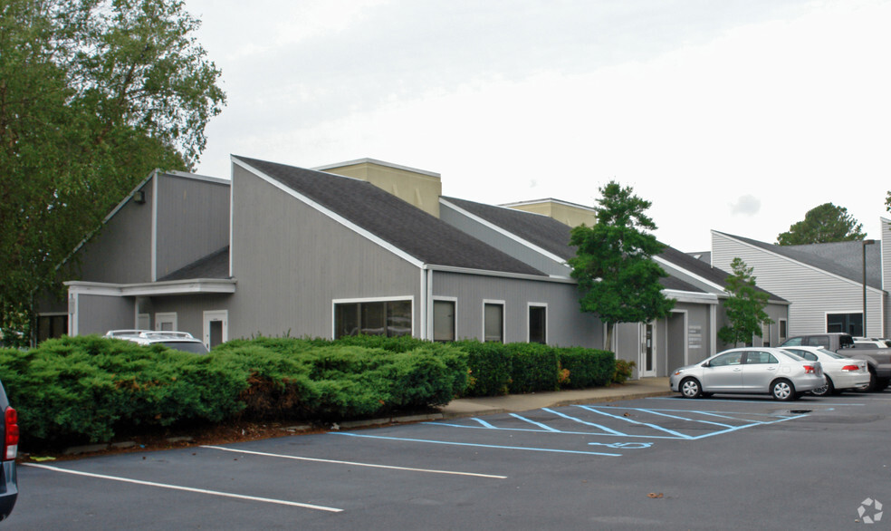 1446 Kempsville Rd, Virginia Beach, VA for lease - Primary Photo - Image 1 of 3