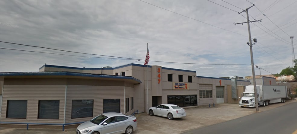 347 Van Buren St Ne, Camden, AR for sale - Primary Photo - Image 1 of 1