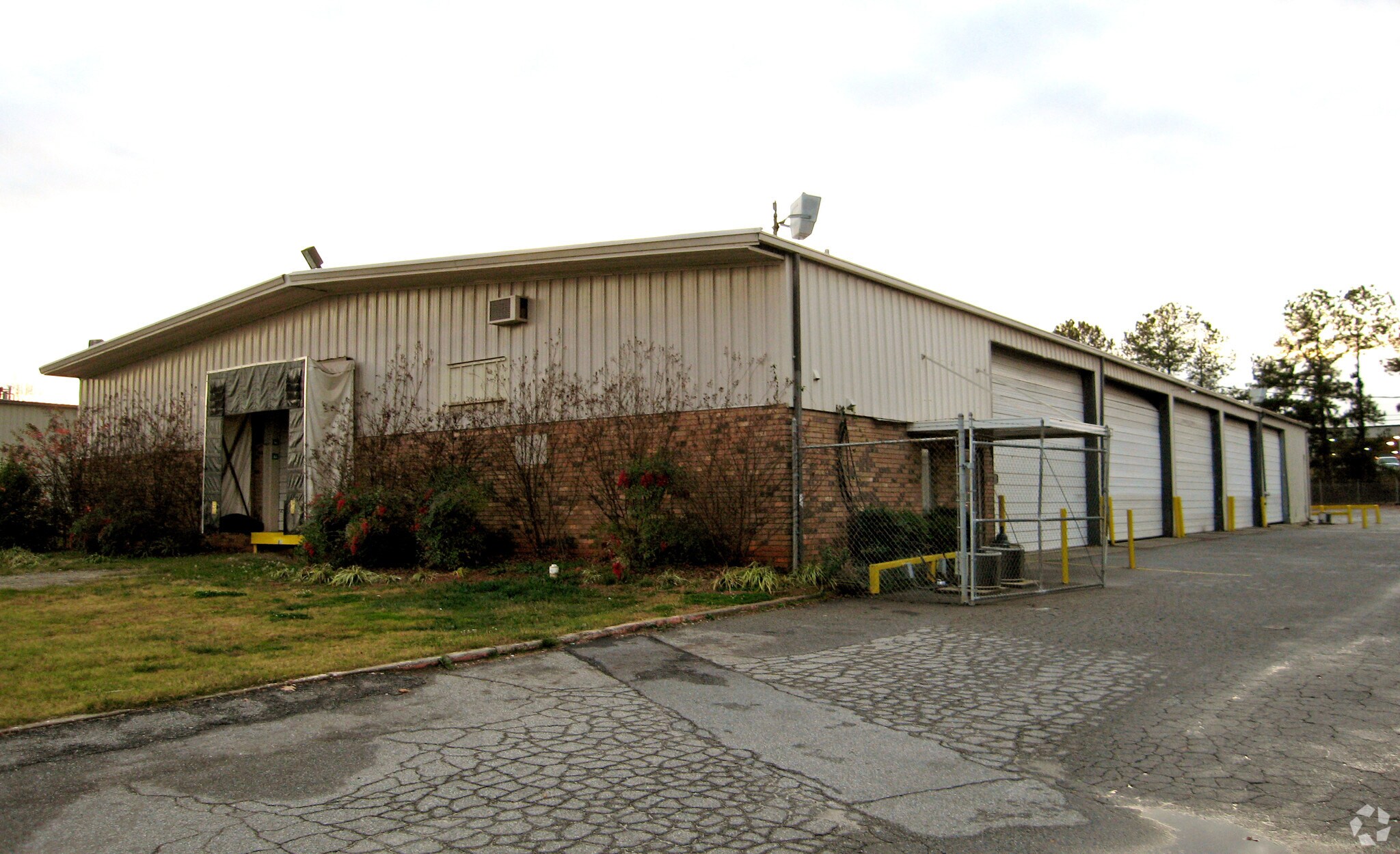 116 Commerce Blvd, Bogart, GA for sale Primary Photo- Image 1 of 1