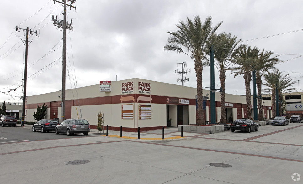 1555 Park Ave, Emeryville, CA for lease - Building Photo - Image 1 of 2