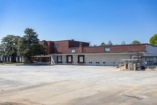 1239 Oakleigh Dr, East Point GA - Warehouse