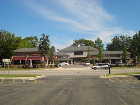 Twin Oaks Plaza - Convenience Store