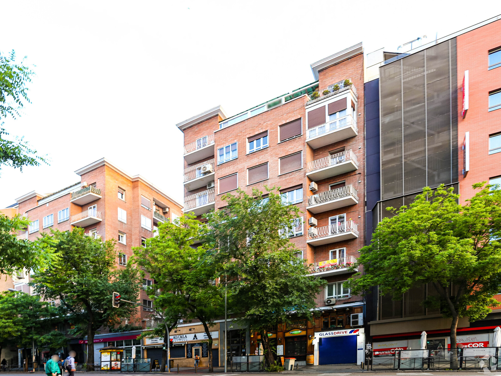 Multifamily in Madrid, MAD for sale Building Photo- Image 1 of 2