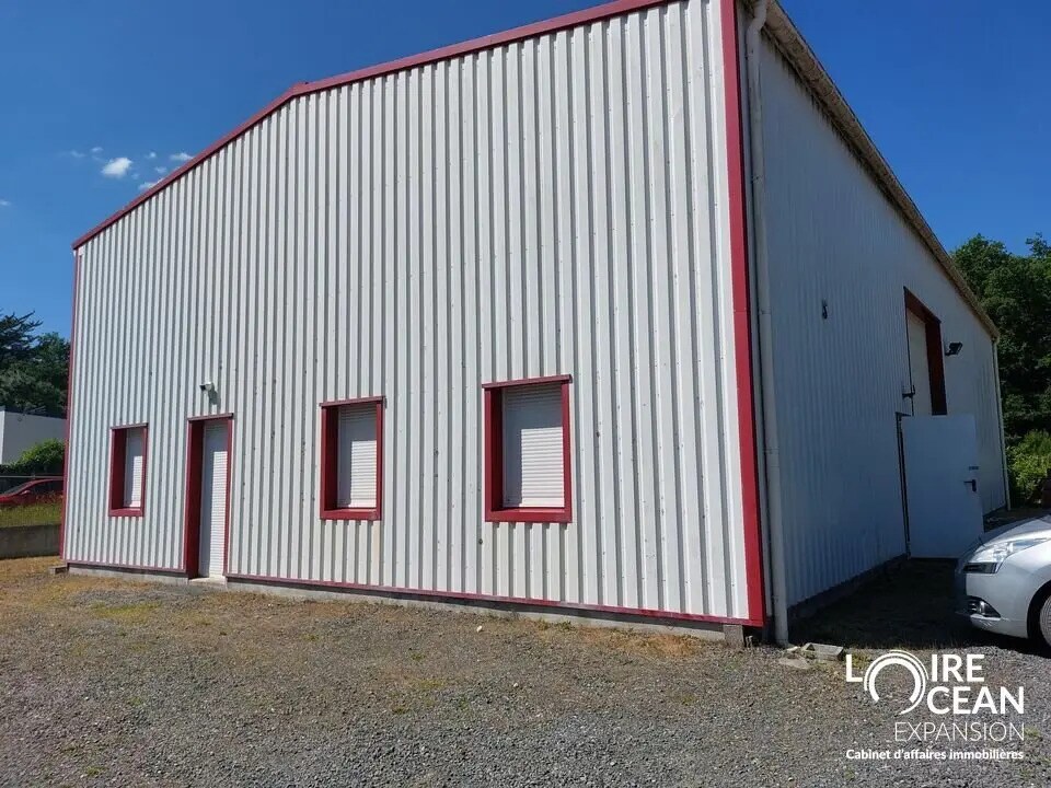 Flex in Nantes for lease Building Photo- Image 1 of 7