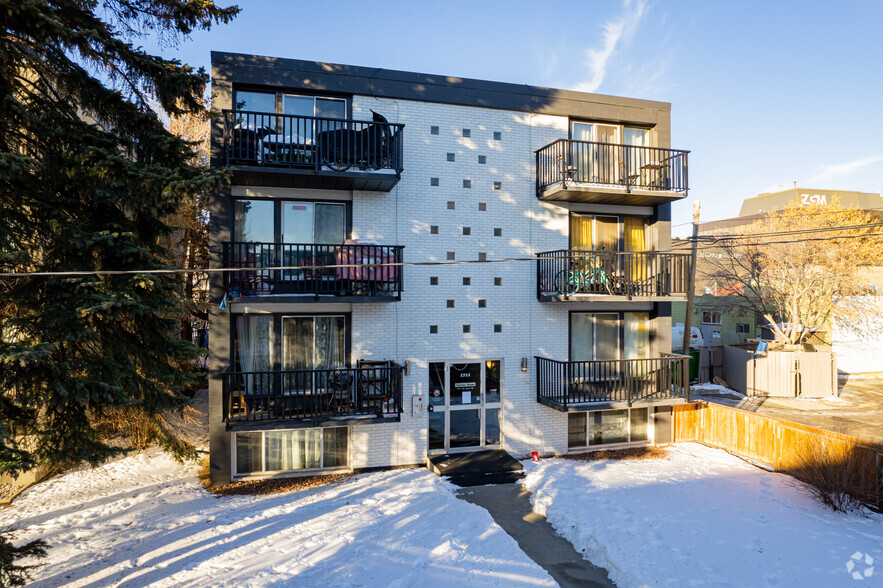 1711 12th St SW, Calgary, AB for sale - Primary Photo - Image 1 of 1