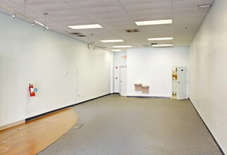 1479 Town Center Dr, Lakeland, FL for lease Interior Photo- Image 2 of 5