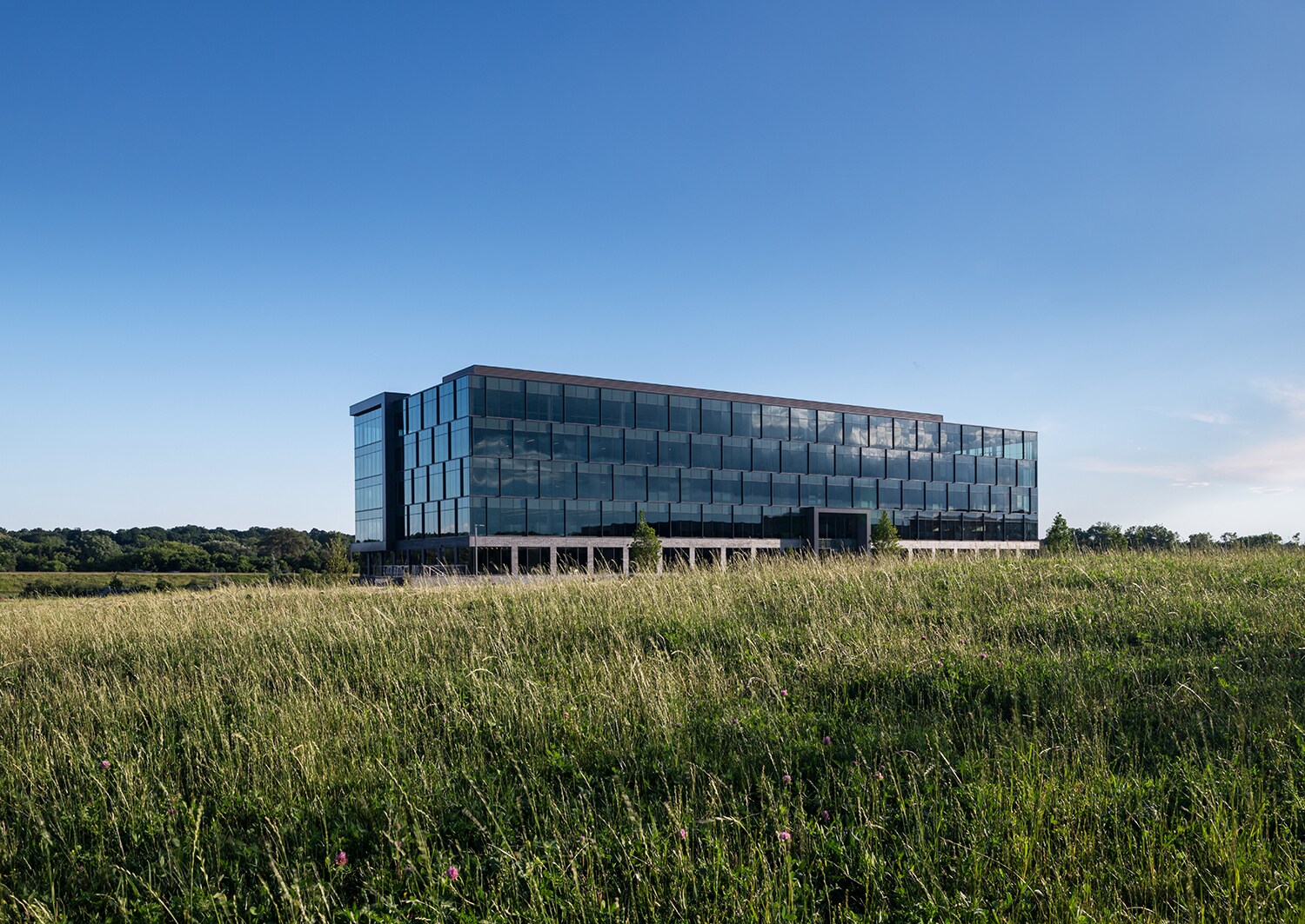 17335 Golf Pkwy, Brookfield, WI 53045 Golf Parkway Corporate Center