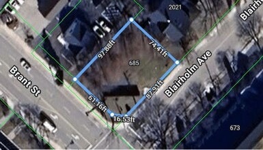 685 Brant St, Burlington, ON - AERIAL  map view