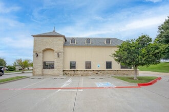 5101 Gaillardia Corporate Pl, Oklahoma City, OK for sale Interior Photo- Image 2 of 25