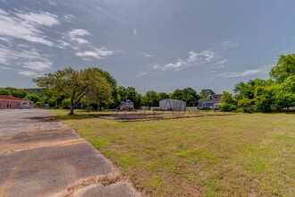 13 Rome Rd SW, Cave Spring, GA for lease Building Photo- Image 1 of 47