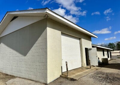 101 Alco Dr, Brewton, AL for sale - Building Photo - Image 2 of 4