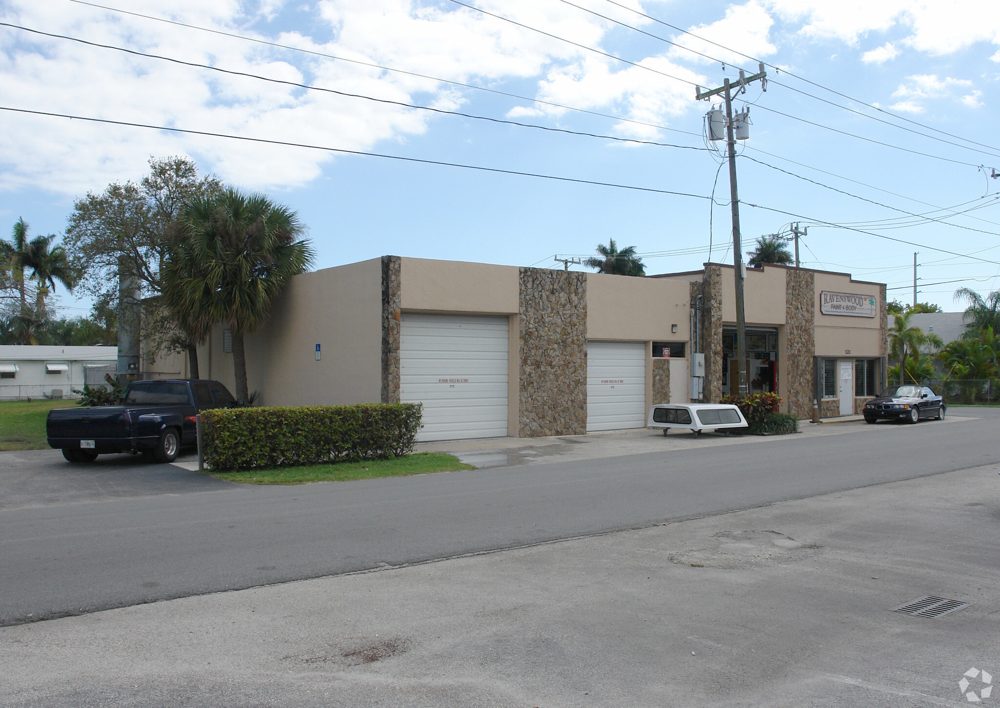 121 SE 1st Ave, Dania Beach, FL for lease Primary Photo- Image 1 of 47