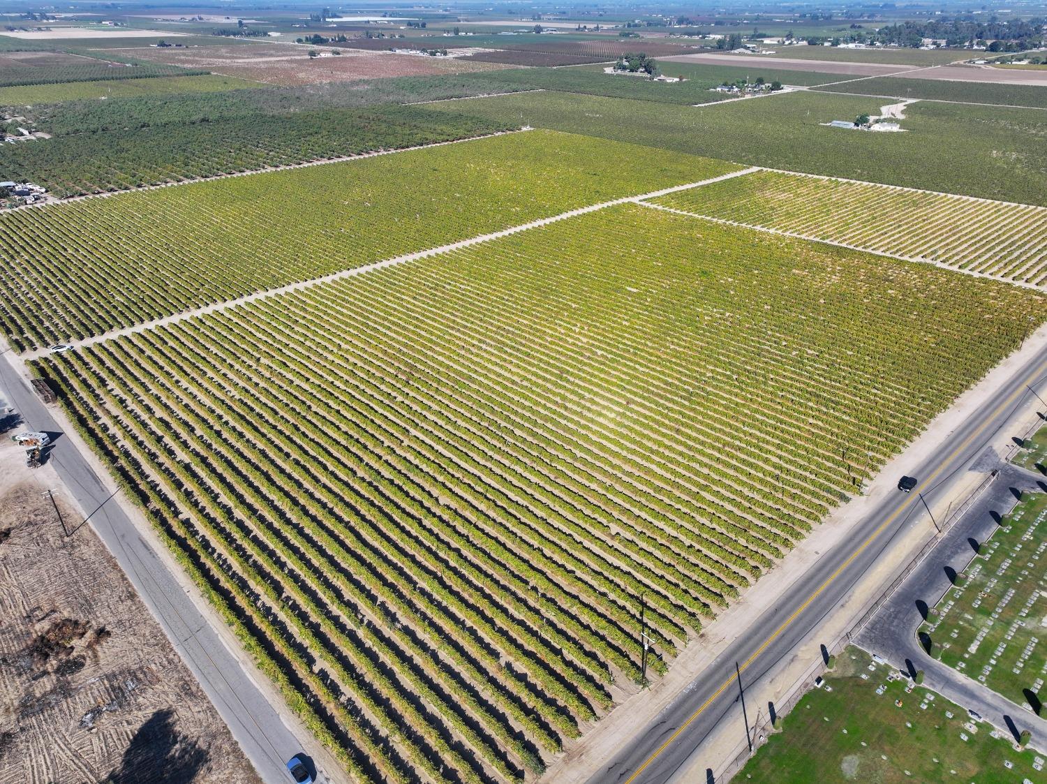 7499 Elm Ave, Fresno, CA for sale Aerial- Image 1 of 1