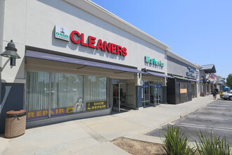 7060-7076 Sepulveda Blvd, Van Nuys, CA for lease Building Photo- Image 2 of 4