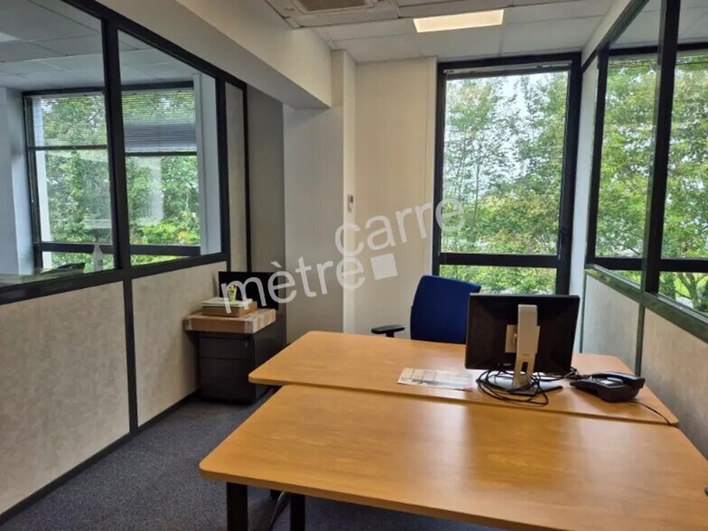 Office in Nantes for lease - Building Photo - Image 2 of 8