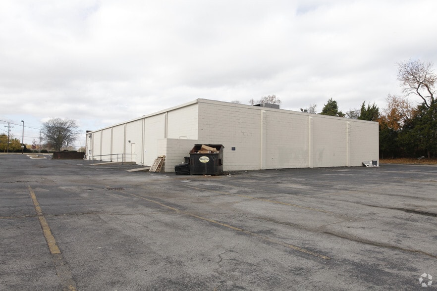 1203-1205 Park Ave, Murfreesboro, TN for lease - Building Photo - Image 2 of 3