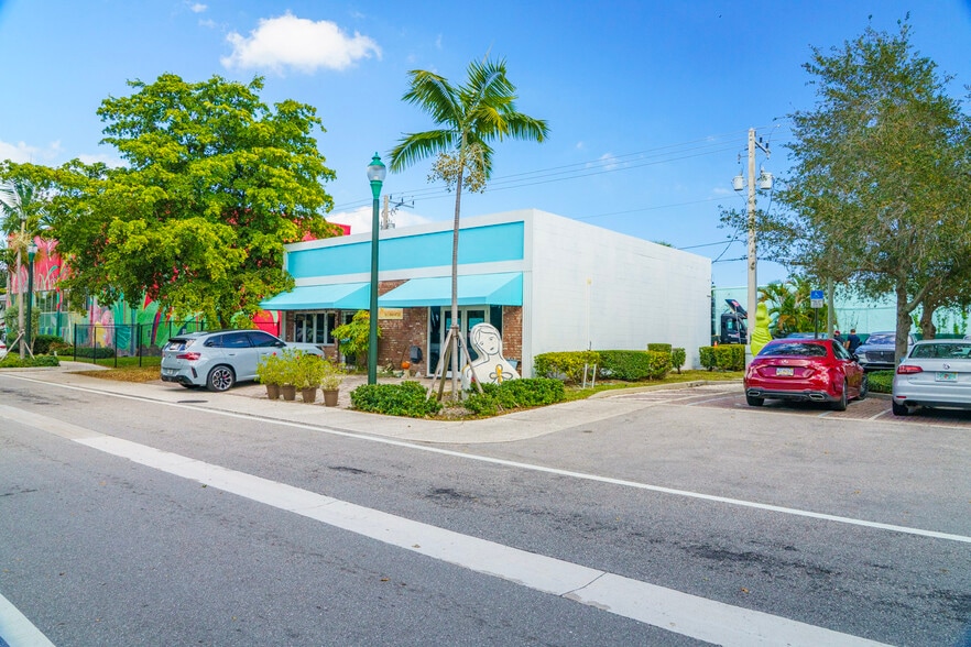 367 NE 3rd Ave, Delray Beach, FL for sale - Building Photo - Image 3 of 14