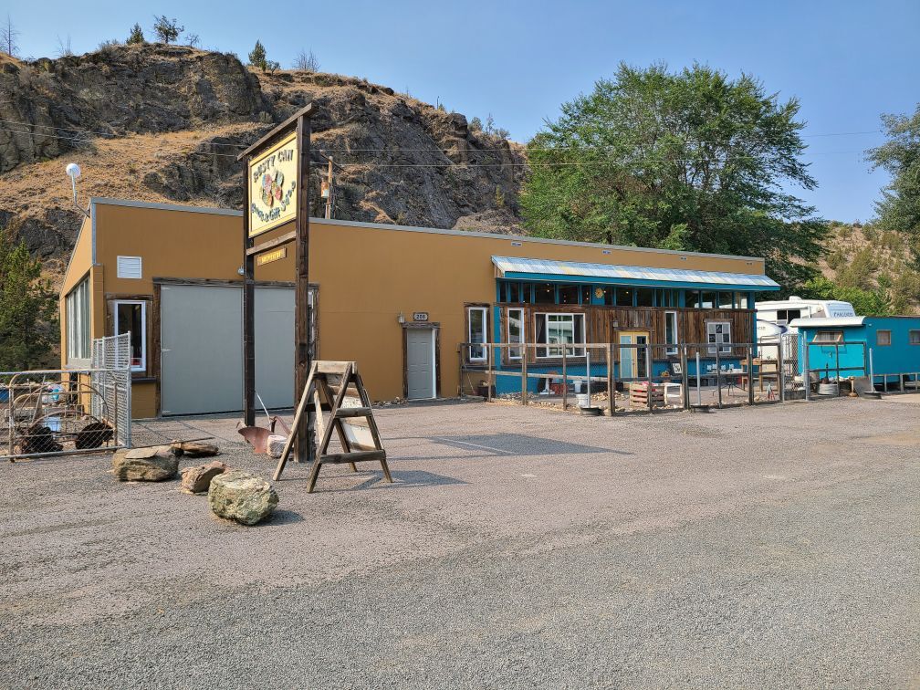 208 Highway 26, Mitchell, OR for sale Primary Photo- Image 1 of 1