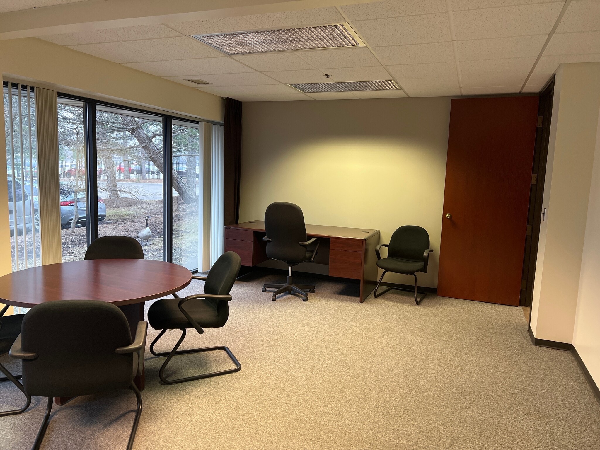 39111 W 6 Mile Rd, Livonia, MI for lease Interior Photo- Image 1 of 2