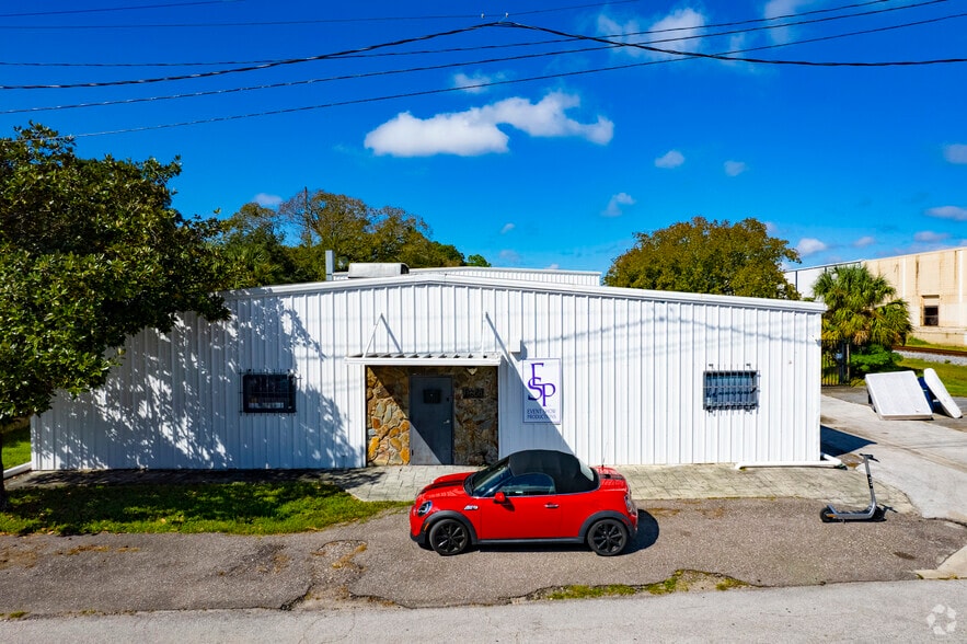 1608 N 24th St, Tampa, FL for lease - Building Photo - Image 2 of 8